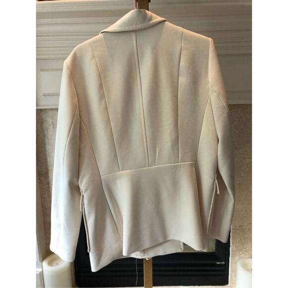 Liz Claiborne Women’s White Elegant Button Up Blazer Style Coat Size XL - Picture 2 of 7